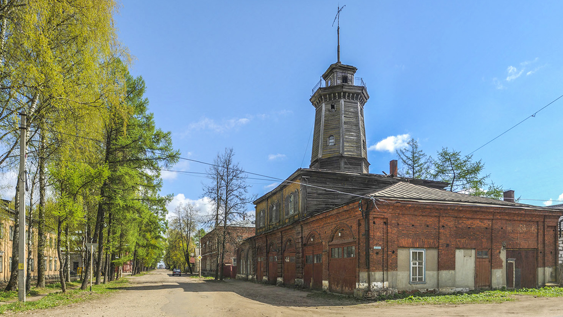 Пожарное депо с каланчой